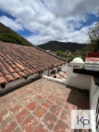 Casa en venta ideal inversionista en Gravileas Antigua Guatemala — Casa en Venta en Las Gravileas, Antigua, Sacatepéquez — miniatura 6 de 17