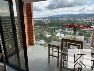 Moderno apartamento en VENTA en Edificio Airali, zona 10 — Apartamento en Venta en Airali, Zona 10, Guatemala, Ciudad — miniatura 12 de 16