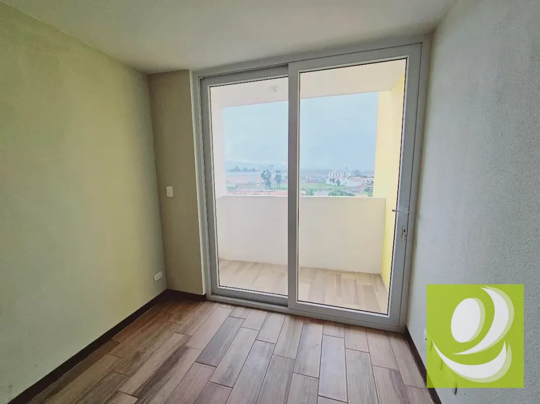 Apartamento en Venta en San Nicolas del Bosque — Apartamento en Venta en Bosques de San Nicolás, Zona 4 Mixco, Guatemala, Ciudad — foto 4 de 12