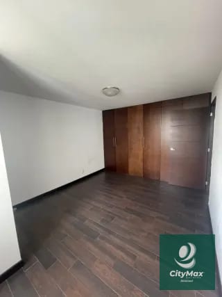 Apartamento en Renta en Zona 14, Ciudad de Guatemala — Apartamento en Alquiler en Zona 14, Guatemala, Ciudad — miniatura 2 de 6
