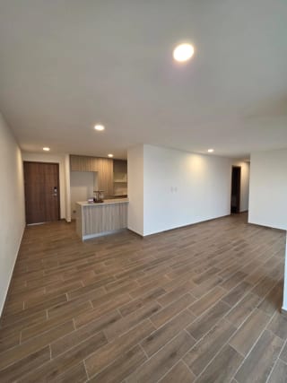 Apartamento en venta o renta Edificio Parque 14 zona 14 — Apartamento en Venta en Parque 14, Zona 14, Guatemala, Ciudad — miniatura 1 de 16