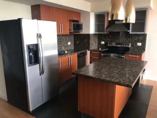 Alquilo Apto Amueblado en Zona 10 Edificio Atrium — Apartamento en Alquiler en Atrium, Zona 10, Guatemala, Ciudad — miniatura 6 de 14