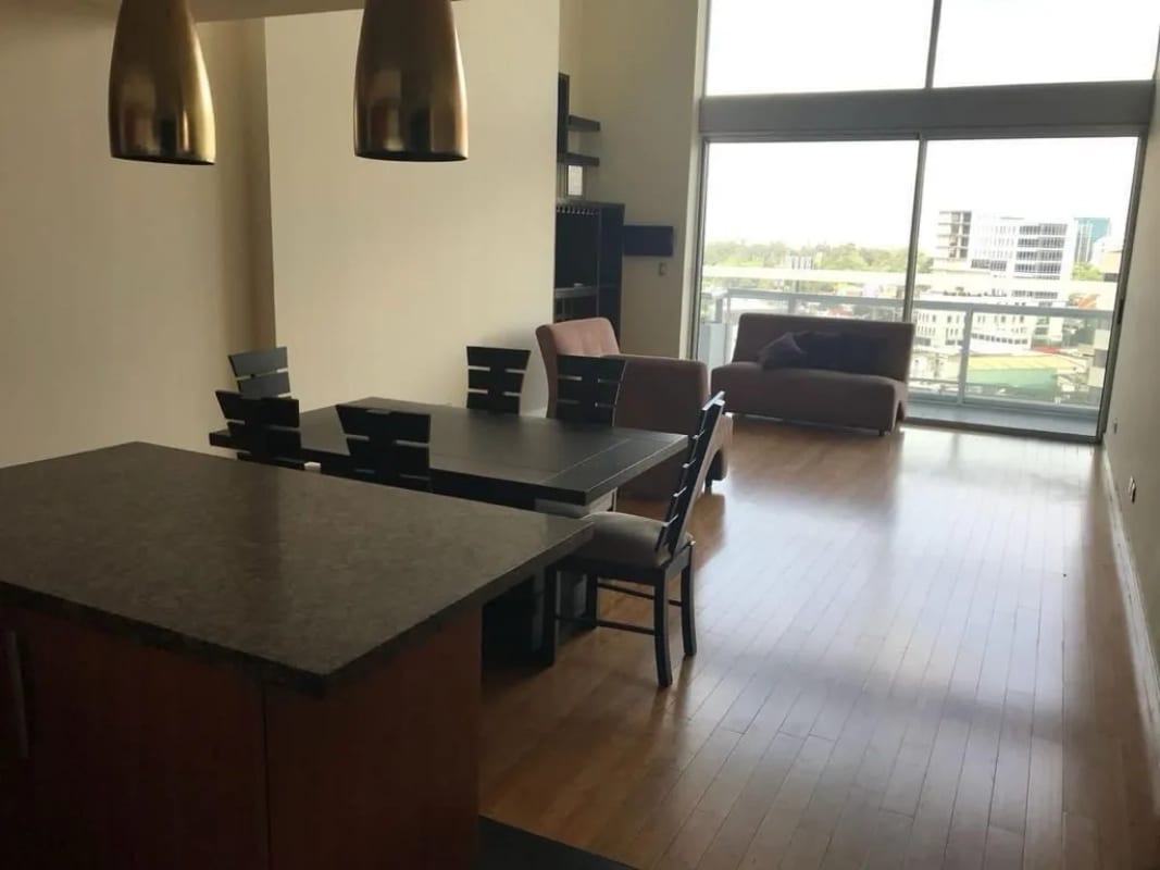 Alquilo Apto Amueblado en Zona 10 Edificio Atrium — Apartamento en Alquiler en Atrium, Zona 10, Guatemala, Ciudad — foto 3 de 14