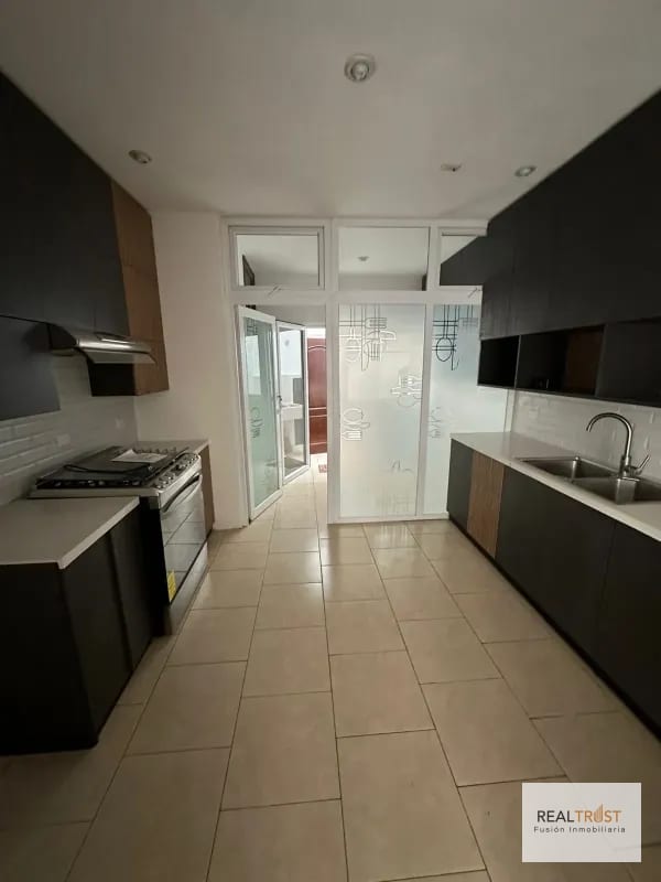 Casa en Venta Bouganvilias de Arrazola — Casa en Venta en Bouganbilias de Arrazola, Carretera a El Salvador, Guatemala, Ciudad — foto 7 de 10
