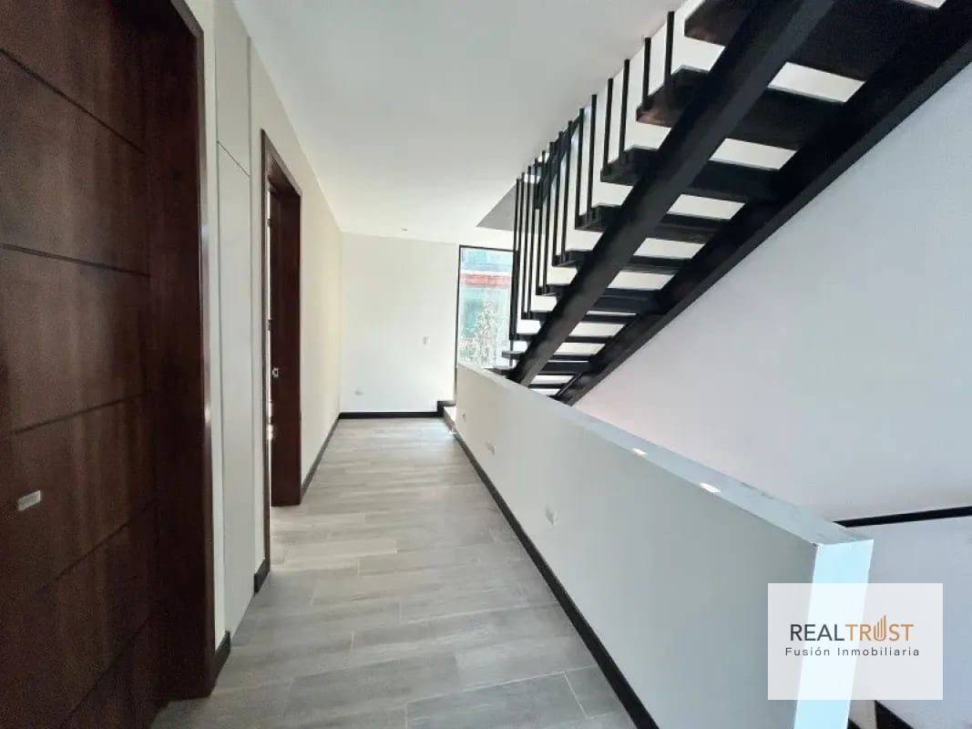Townhouse en Renta Vista Hermosa I Zona 15 — Apartamento en Alquiler en Vista Hermosa I, Zona 15, Guatemala, Ciudad — foto 3 de 16