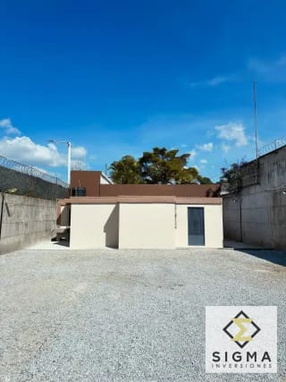 EN ALQUILER: Propiedad sobre la av. Petapa, ideal para comercio, muy buena exposicion. — Local en Alquiler en Zona 12, Guatemala, Ciudad — miniatura 3 de 5