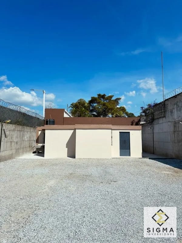 EN ALQUILER: Propiedad sobre la av. Petapa, ideal para comercio, muy buena exposicion. — Local en Alquiler en Zona 12, Guatemala, Ciudad — foto 3 de 5