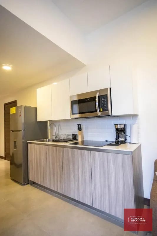 APARTAMENTOS EN ALQUILER EN ZONA 13 AVENIDA LAS AMERICAS 006aptoadz13 — Apartamento en Alquiler en Elemento Plaza Berlín, Zona 13, Guatemala, Ciudad — foto 1 de 12