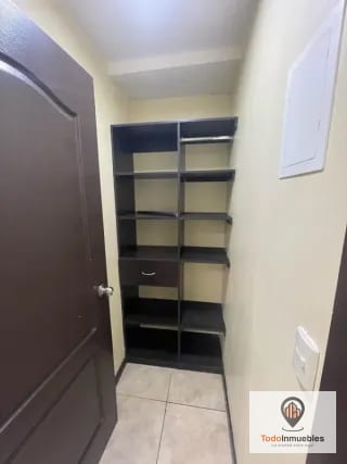 Oficina en Renta en Torino z10 — Oficina en Alquiler en Torino, Zona 10, Guatemala, Ciudad — miniatura 5 de 14