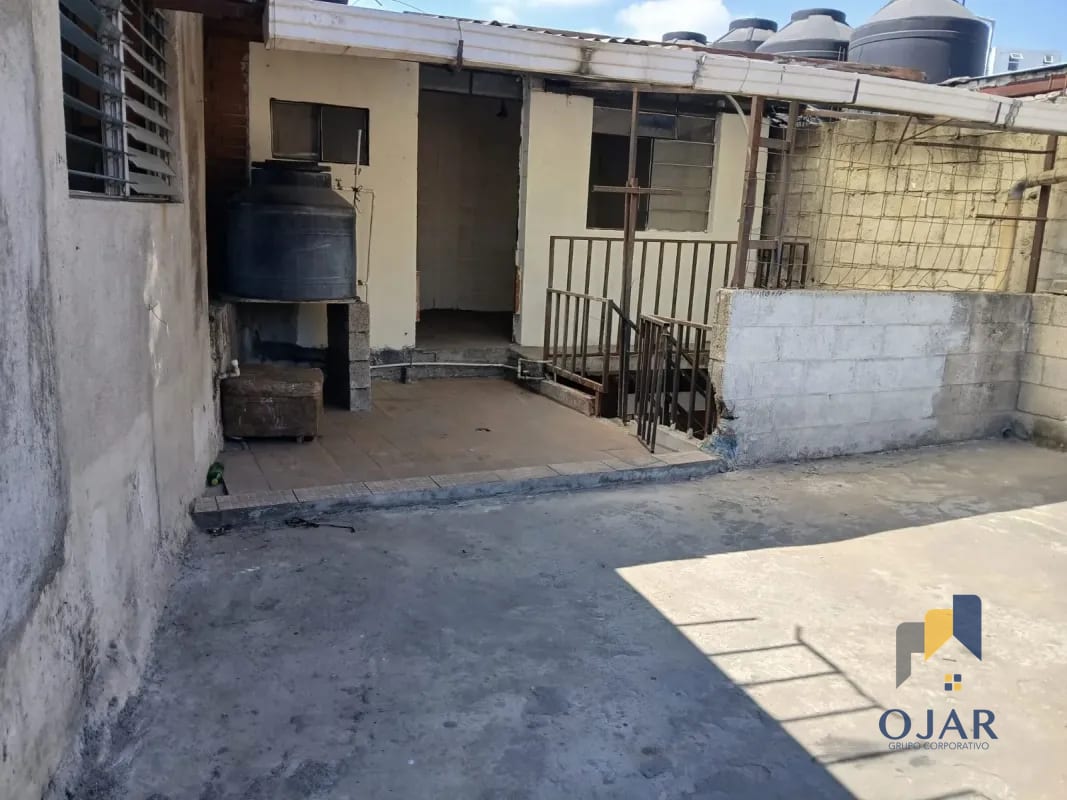 CASA EN VENTA EN ZONA 6, CUENTA CON 3 LOCALES, MEDIA CUADRA DE CALLE MARTÍ — Casa en Venta en Zona 6, Guatemala, Ciudad — foto 1 de 12