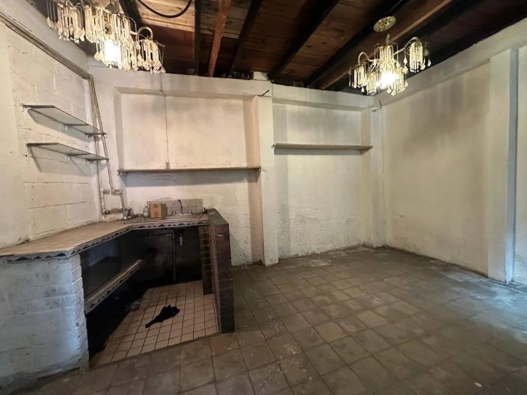 CASA EN VENTA EN ZONA 6, CUENTA CON 3 LOCALES, MEDIA CUADRA DE CALLE MARTÍ — Casa en Venta en Zona 6, Guatemala, Ciudad — foto 9 de 12