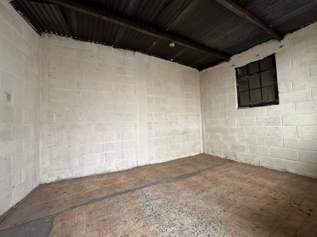 CASA EN VENTA EN ZONA 6, CUENTA CON 3 LOCALES, MEDIA CUADRA DE CALLE MARTÍ — Casa en Venta en Zona 6, Guatemala, Ciudad — foto 6 de 12