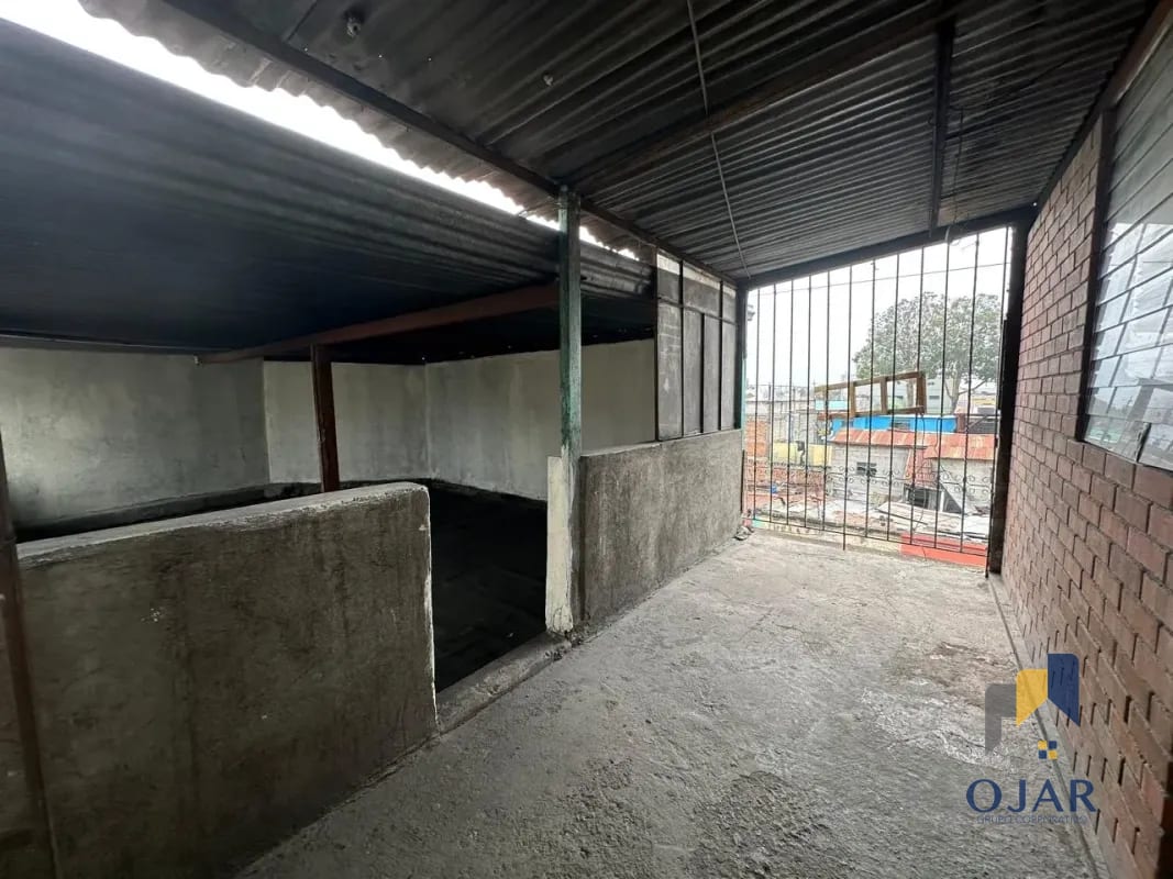 CASA EN VENTA EN ZONA 6, CUENTA CON 3 LOCALES, MEDIA CUADRA DE CALLE MARTÍ — Casa en Venta en Zona 6, Guatemala, Ciudad — foto 5 de 12