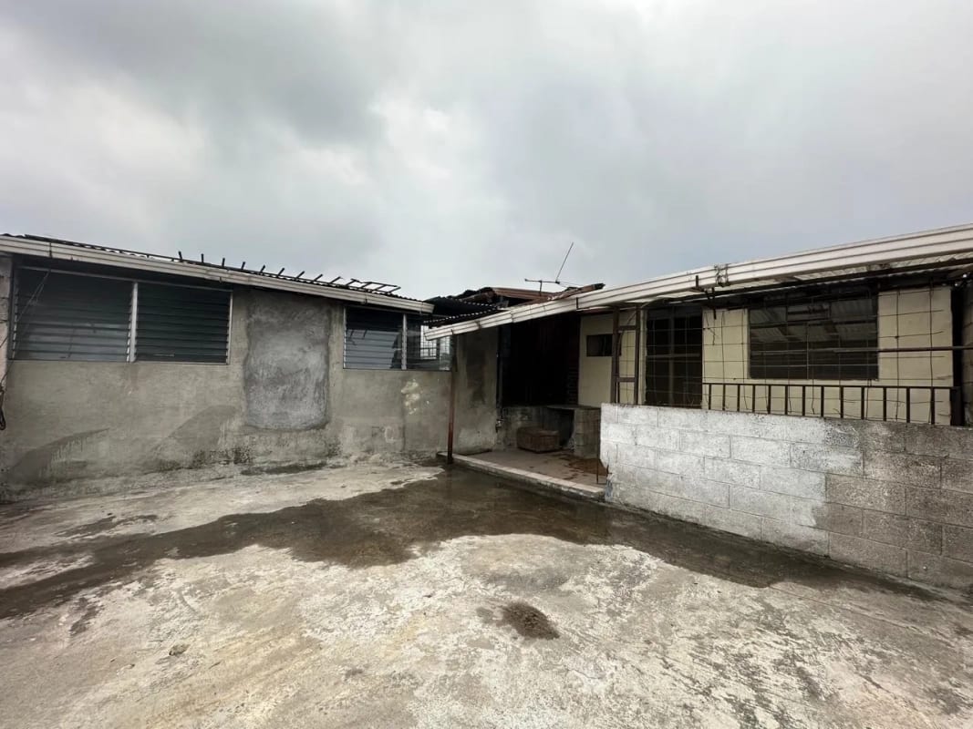 CASA EN VENTA EN ZONA 6, CUENTA CON 3 LOCALES, MEDIA CUADRA DE CALLE MARTÍ — Casa en Venta en Zona 6, Guatemala, Ciudad — foto 4 de 12