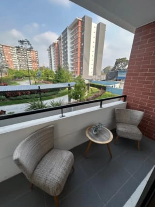 APARTAMENTO EN RENTA EDIFICIO SEGHERIA — Apartamento en Alquiler en Zona 14, Guatemala, Ciudad — miniatura 6 de 13