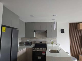 PARQUE 14- Apartamento en renta-amueblado — Apartamento en Alquiler en Parque 14, Zona 14, Guatemala, Ciudad — miniatura 10 de 12