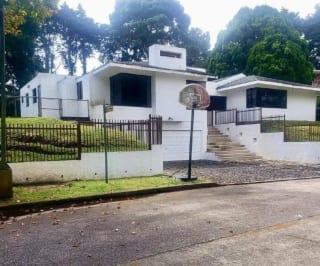 Casa en Venta, KM 16.5 Carretera a el Salvador Cond. San Francisco Javier — Casa en Venta en Carretera a El Salvador, Guatemala, Ciudad — miniatura 2 de 15