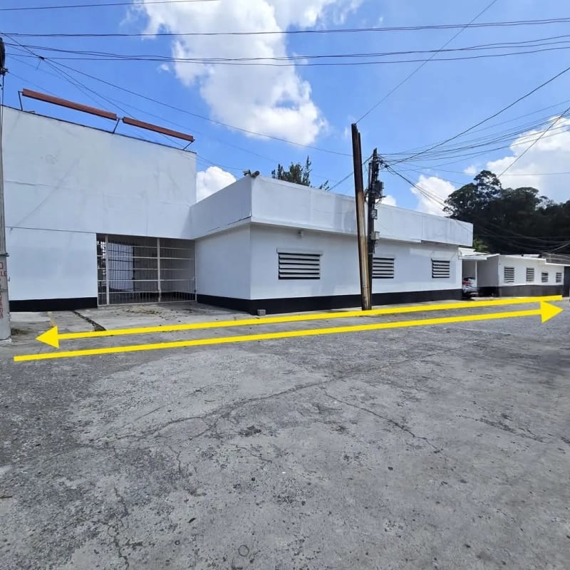 Bodega y Oficinas - Renta - Zona 12 Avenida Petapa — Bodega / Ofibodega en Alquiler en Zona 12, Guatemala, Ciudad — foto 1 de 9