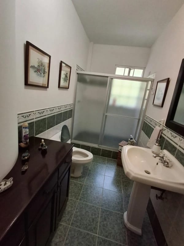 Casa en Venta - Tronco 2 EL ENCINAL Zona 7 Mixco — Casa en Venta en El Encinal, Zona 7 Mixco, Guatemala, Ciudad — foto 5 de 15