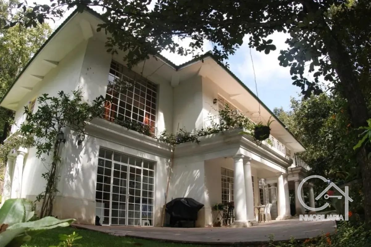 Casa en Venta - Tronco 2 EL ENCINAL Zona 7 Mixco — Casa en Venta en El Encinal, Zona 7 Mixco, Guatemala, Ciudad — foto 2 de 15