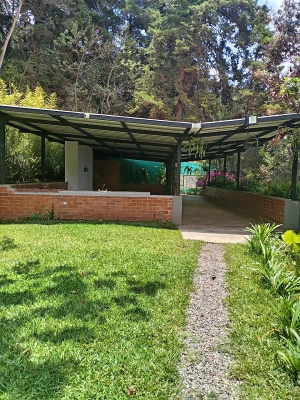 Casa en Venta - San Jose Pinula Breza Residenciales — Casa en Venta en San José Pinula, Guatemala, Ciudad — foto 1 de 9