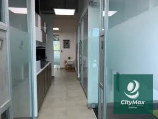 Oficinas en Renta en Vista Hermosa II Zona 15 Guatemala — Oficina en Alquiler en Zona 15, Guatemala, Ciudad — miniatura 9 de 12