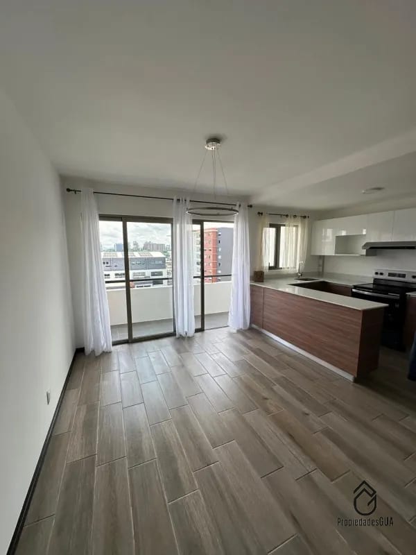 Apartamento en RENTA Segheria zona 14 — Apartamento en Alquiler en Segheria, Zona 14, Guatemala, Ciudad — foto 11 de 15