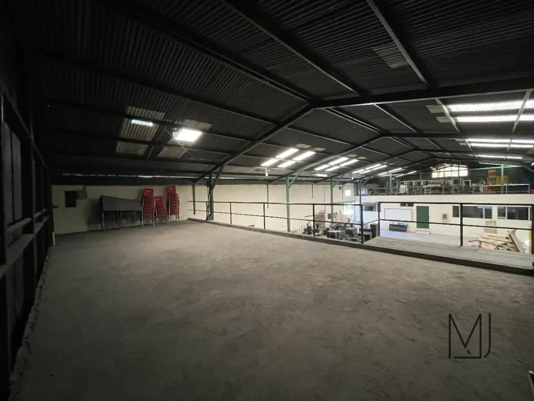Bodega en alquiler | Villa Nueva | ¡Amplio espacio industrial con cuartos fríos y oficinas! — Bodega / Ofibodega en Alquiler en Villa Nueva, Guatemala, Ciudad — foto 1 de 11