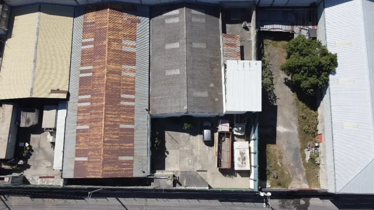 Bodega en alquiler | Villa Nueva | ¡Amplio espacio industrial con cuartos fríos y oficinas! — Bodega / Ofibodega en Alquiler en Villa Nueva, Guatemala, Ciudad — foto 2 de 11