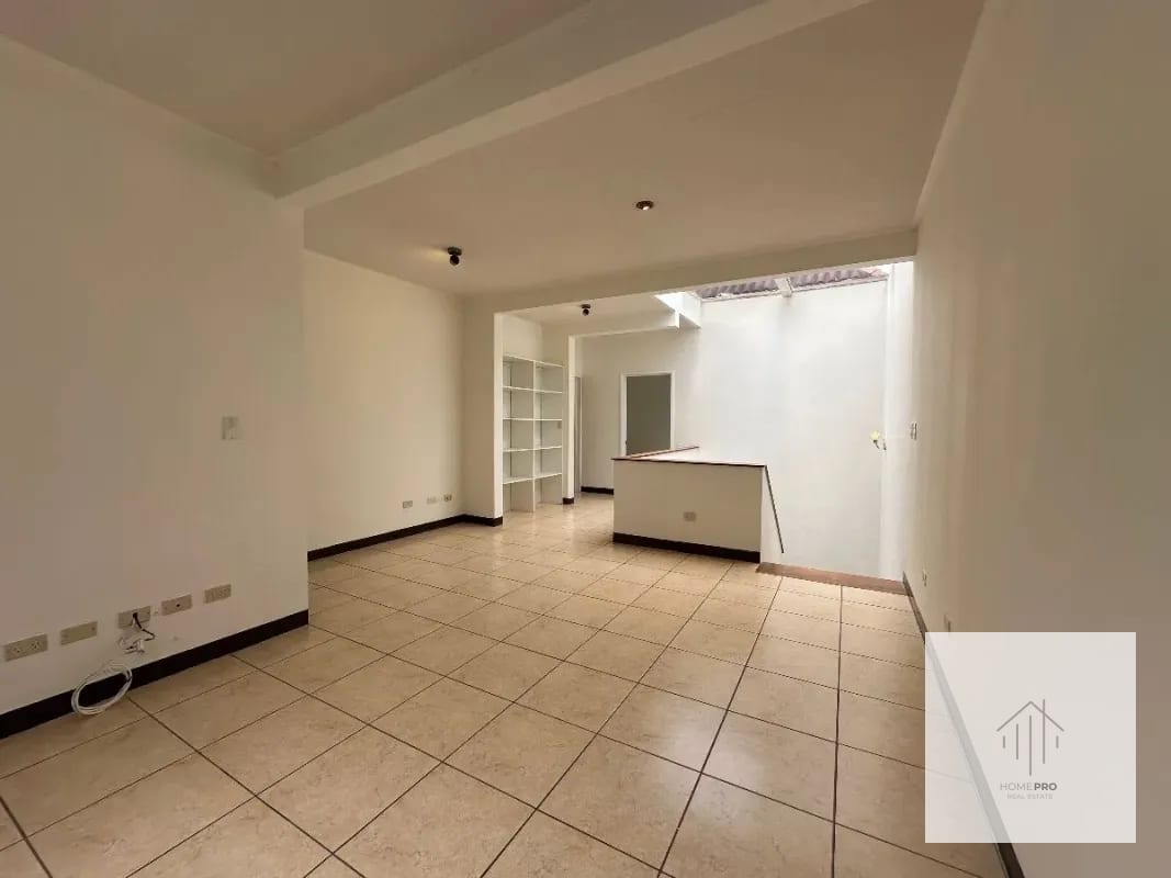 Casa en Venta en Fraijanes — Casa en Venta en Entreverdes, Carretera a El Salvador, Guatemala, Ciudad — foto 7 de 17