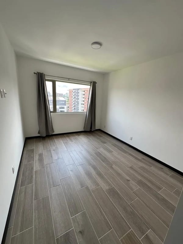 Apartamento en renta en Seghería zona 14 — Apartamento en Alquiler en Segheria, Zona 14, Guatemala, Ciudad — foto 11 de 17