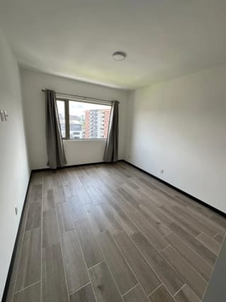 Apartamento en renta en Seghería zona 14 — Apartamento en Alquiler en Segheria, Zona 14, Guatemala, Ciudad — miniatura 11 de 17
