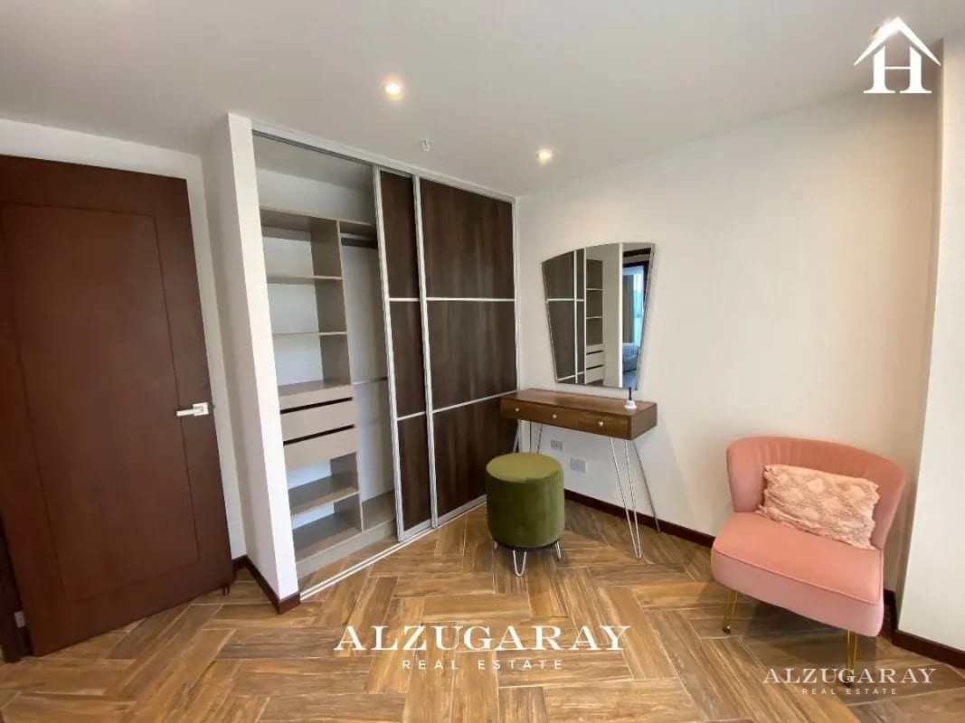 APTO AMUEBLADO P/ ESTRENAR - 3 HAB. / EDIFICIO NAORI ZONA 10 — Apartamento en Venta en Naori, Zona 10, Guatemala, Ciudad — foto 9 de 15
