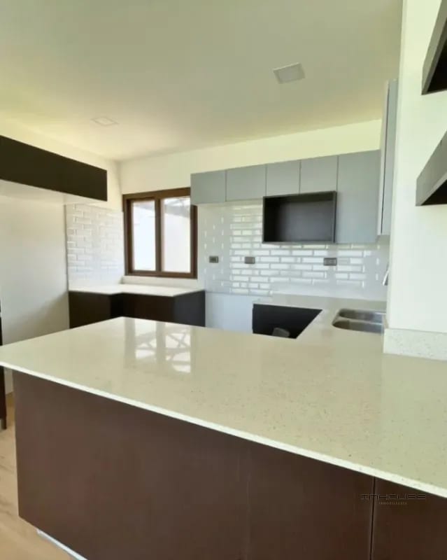 CASA EN VENTA ZONA 15 PARA ESTRENAR ALTOS DE VISTA HERMOSA. — Casa en Venta en Zona 15, Guatemala, Ciudad — foto 10 de 12