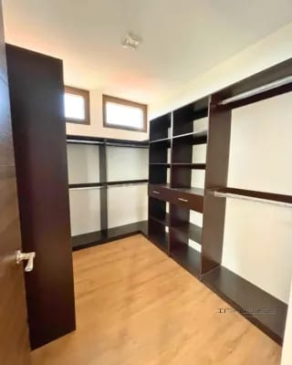 CASA EN VENTA ZONA 15 PARA ESTRENAR  ALTOS DE VISTA HERMOSA. — Casa en Venta en Zona 15, Guatemala, Ciudad — miniatura 5 de 12