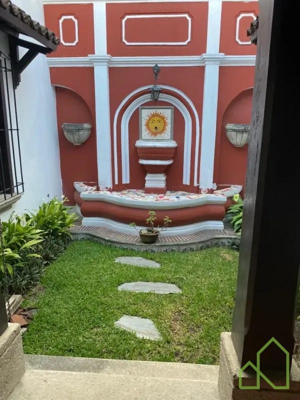 Propiedad en Venta en San Pedro El Panorama, Antigua Guatemala — Casa en Venta en Antigua, Sacatepéquez — foto 2 de 16