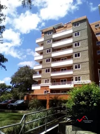 APARTAMENTO EN VENTA ZONA 7 JARDINES DE LA FLORESTA I — Apartamento en Venta en Jardines de la Floresta, Zona 7, Guatemala, Ciudad — miniatura 1 de 15