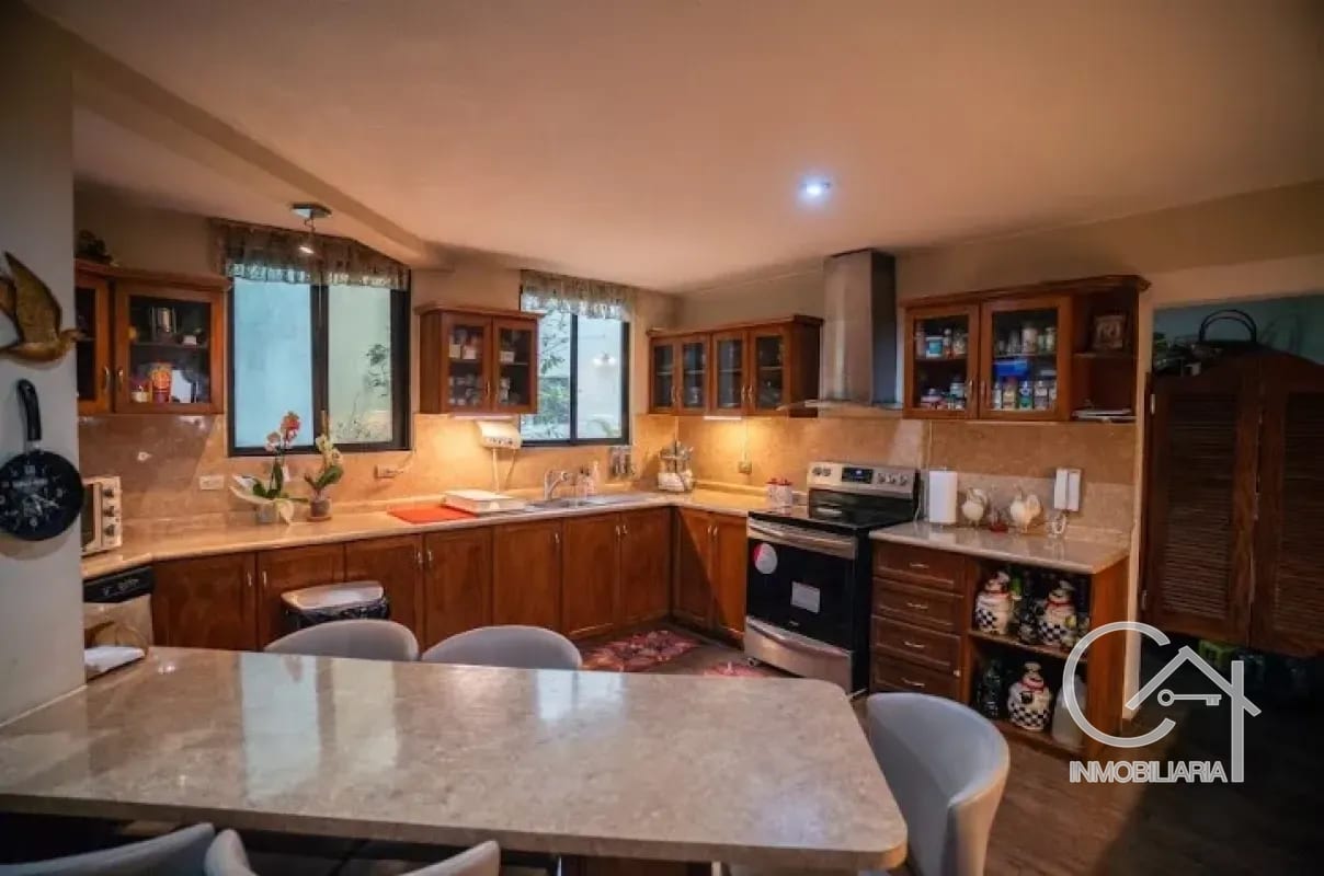 Casa grande en venta - TERRAVISTA Km 16.5 Carretera a El Salvador — Casa en Venta en Terravista, Carretera a El Salvador, Guatemala, Ciudad — foto 9 de 13