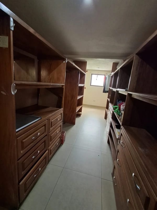 Casa grande en venta - TERRAVISTA Km 16.5 Carretera a El Salvador — Casa en Venta en Terravista, Carretera a El Salvador, Guatemala, Ciudad — foto 6 de 13