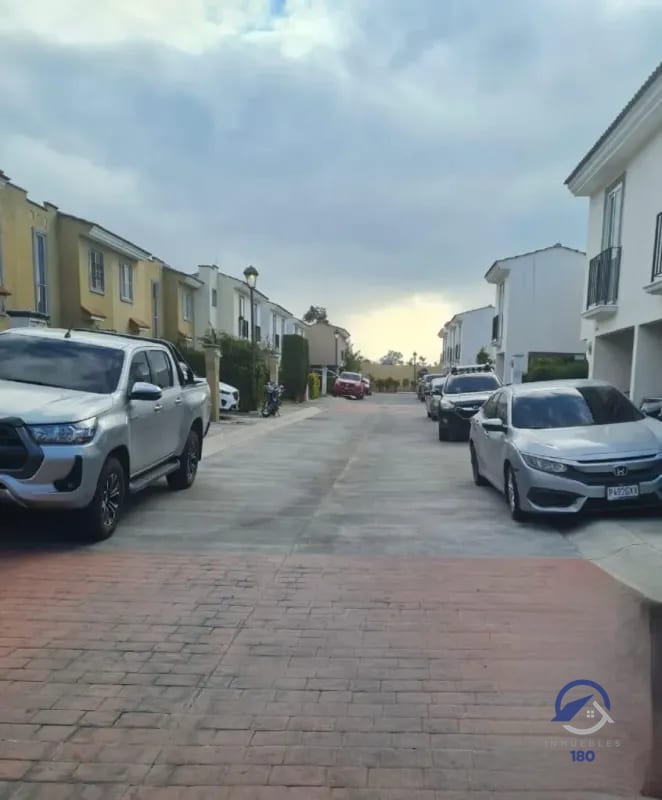 Casa en venta en Santa Rita 2, Villa Nueva — Casa en Venta en Villa Nueva, Guatemala, Ciudad — foto 13 de 14