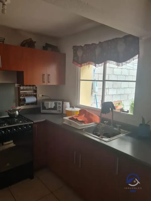 Casa en venta en Santa Rita 2, Villa Nueva — Casa en Venta en Villa Nueva, Guatemala, Ciudad — foto 9 de 14