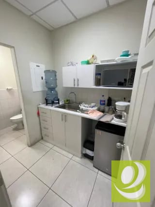 Oficina en Renta Nivel Alto en Zona Pradera zona 10 — Oficina en Alquiler en Zona Pradera, Zona 10, Guatemala, Ciudad — miniatura 2 de 12