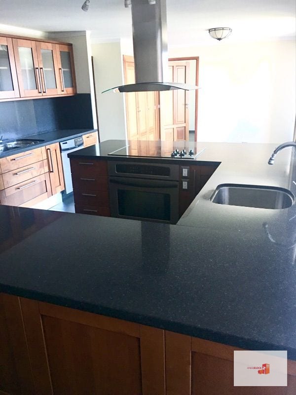 Penthouse amplio en renta — Apartamento en Alquiler en Plaza San Marco, Zona 10, Guatemala, Ciudad — foto 3 de 14
