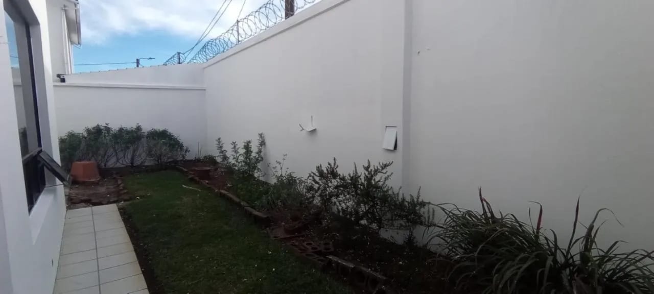 Casa en Venta o Renta – Héroes de Arrazola 2, Km 18.5 a Pavón — Casa en Venta en Arrazola II, Carretera a El Salvador, Guatemala, Ciudad — foto 4 de 14