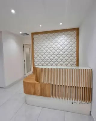 CLÍNICA EN RENTA ZONA 10, RENOVATI — Clínica en Alquiler en Renovati, Zona 10, Guatemala, Ciudad — miniatura 1 de 11