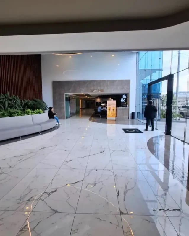 CLÍNICA EN RENTA ZONA 10, RENOVATI — Clínica en Alquiler en Renovati, Zona 10, Guatemala, Ciudad — foto 3 de 11