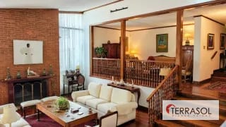 Elegante casa en San Lazaro Viejo. — Casa en Venta en San Lázaro, Zona 15, Guatemala, Ciudad — miniatura 1 de 10