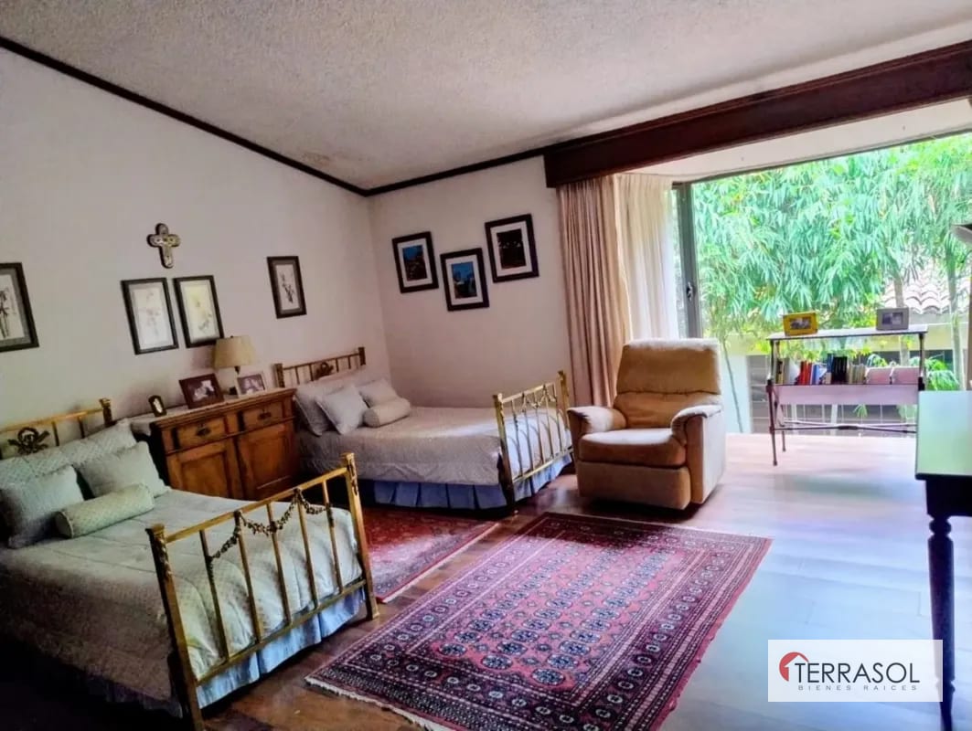 Elegante casa en San Lazaro Viejo. — Casa en Venta en San Lázaro, Zona 15, Guatemala, Ciudad — foto 6 de 10