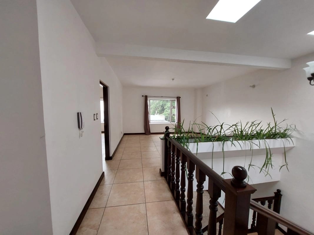 Casa para estrenar en Diamantes Km 16.5 caes — Casa en Venta en Carretera a El Salvador, Guatemala, Ciudad — foto 4 de 16