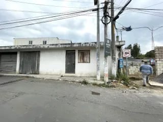 TERRENO EN VENTA VILLA NUEVA CON CONSTRUCCION — Terreno en Venta en Villa Nueva, Guatemala, Ciudad — miniatura 1 de 7